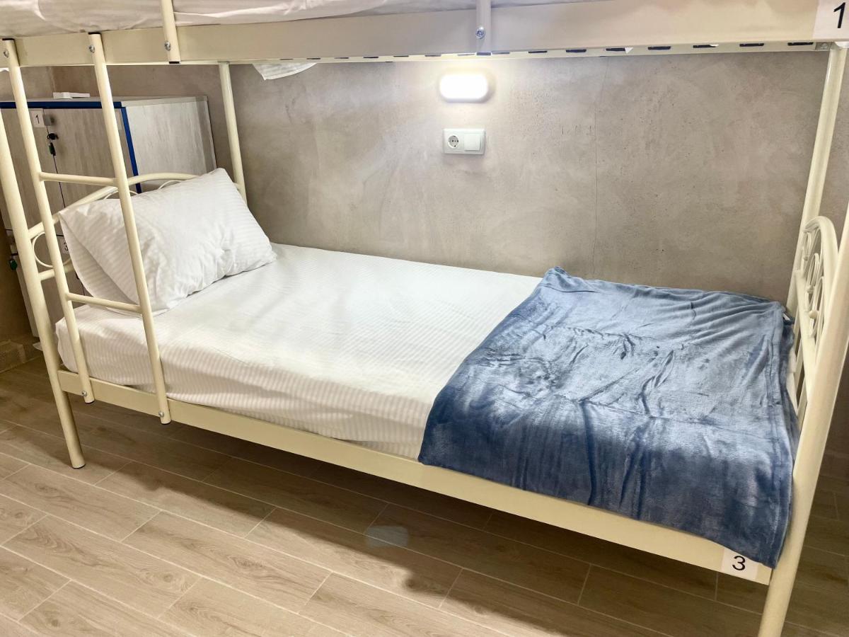 Hostel Garden St Одеса Екстериор снимка
