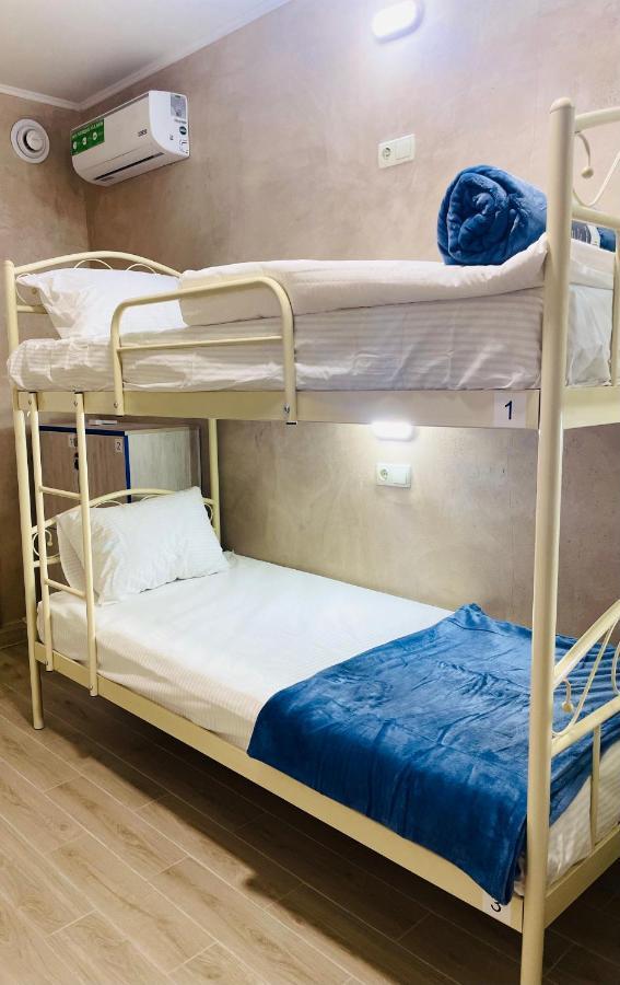 Hostel Garden St Одеса Екстериор снимка